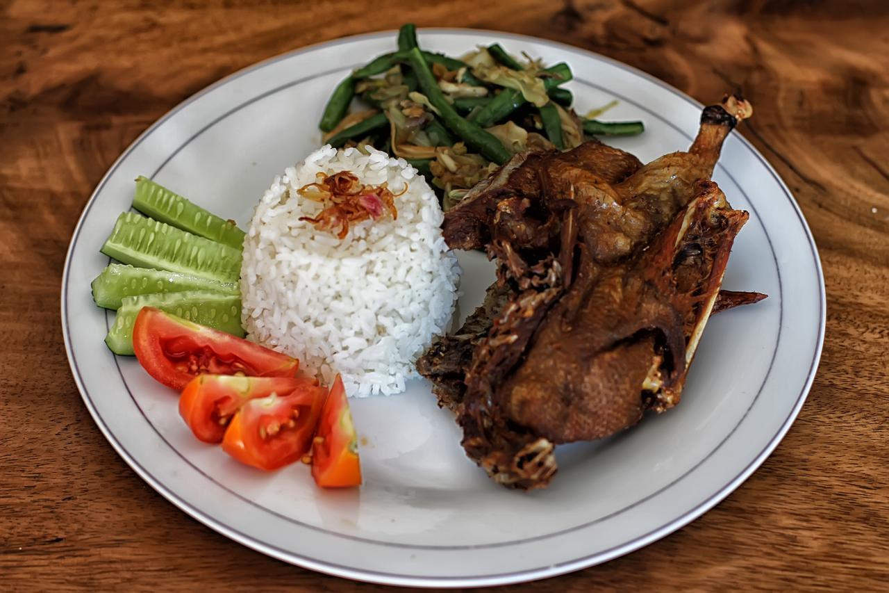 Halaman Depan Hostel Ubud  Ngoại thất bức ảnh