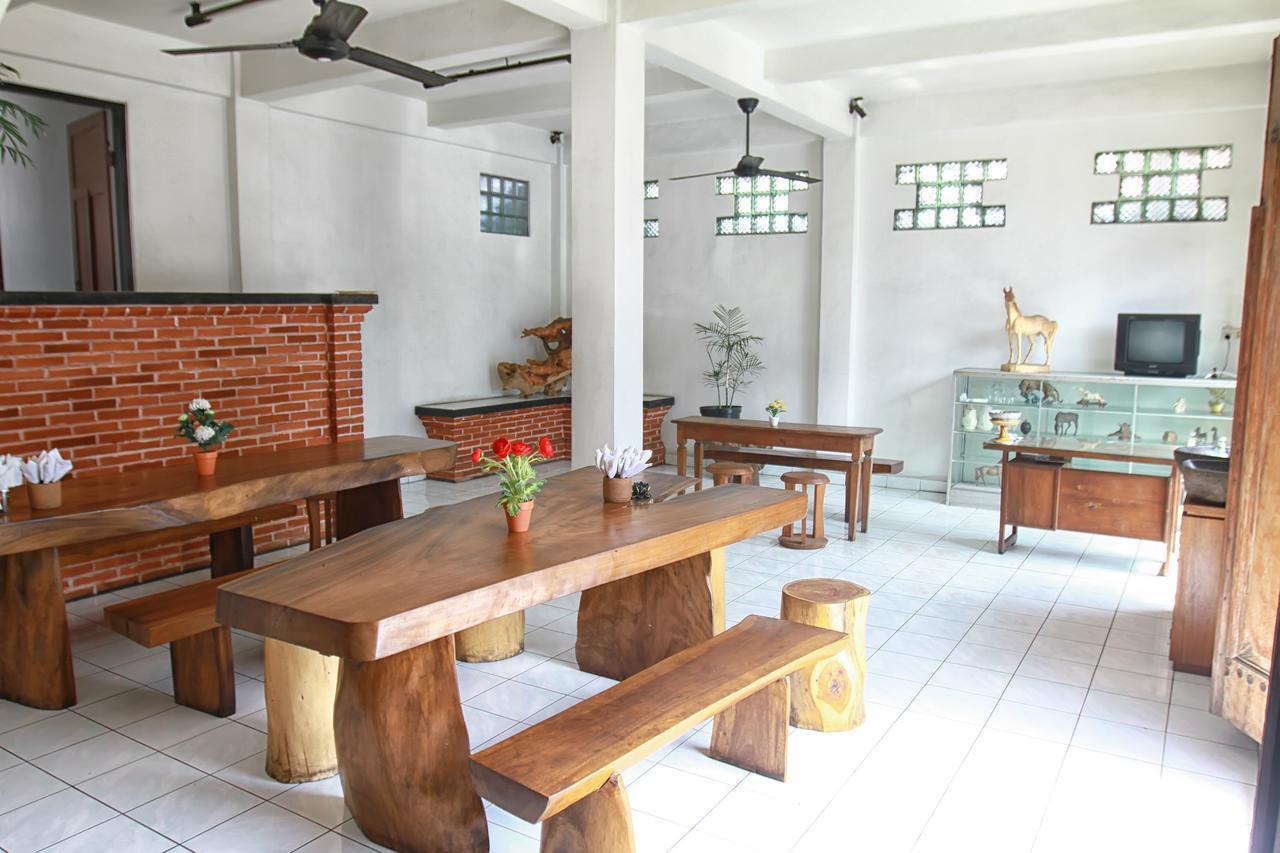 Halaman Depan Hostel Ubud  Ngoại thất bức ảnh
