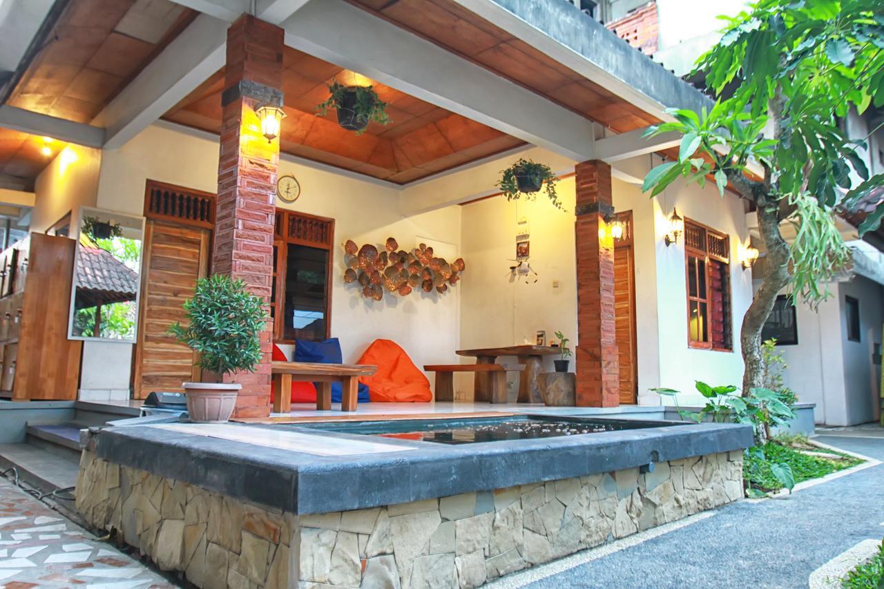 Halaman Depan Hostel Ubud  Ngoại thất bức ảnh