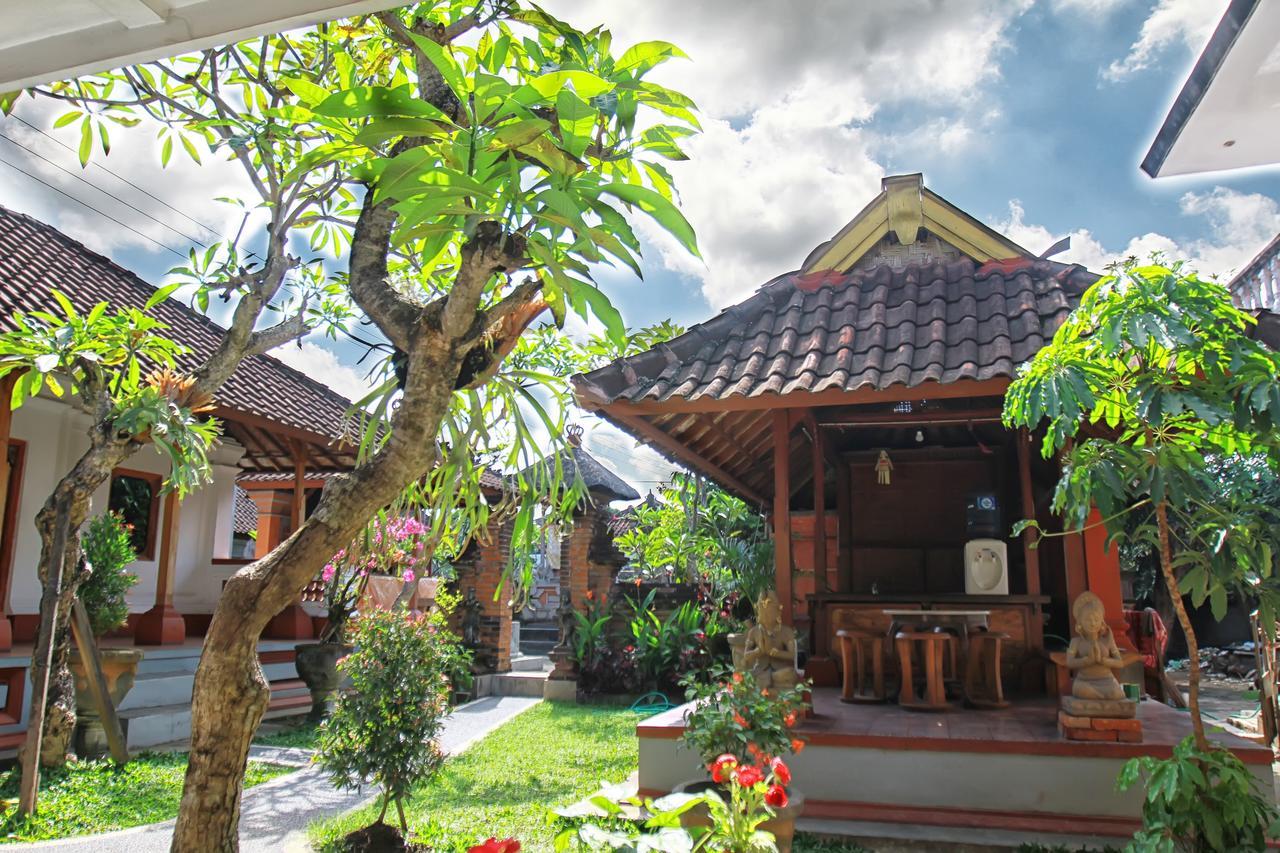 Halaman Depan Hostel Ubud  Ngoại thất bức ảnh