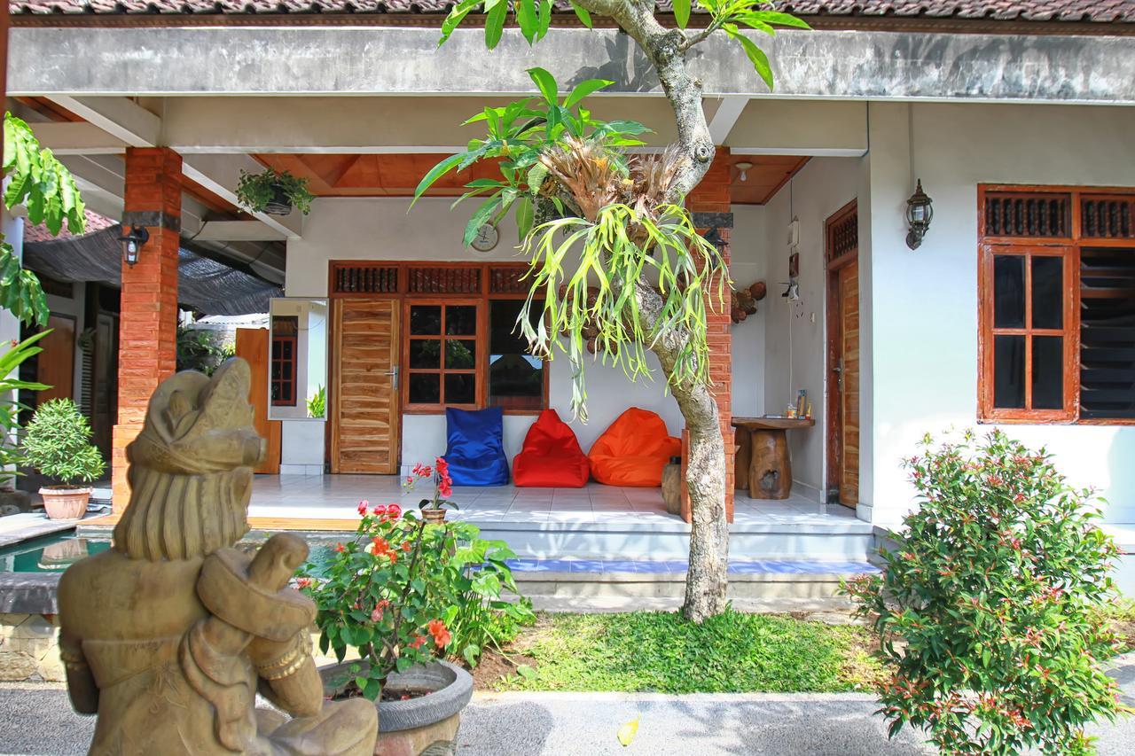 Halaman Depan Hostel Ubud  Ngoại thất bức ảnh